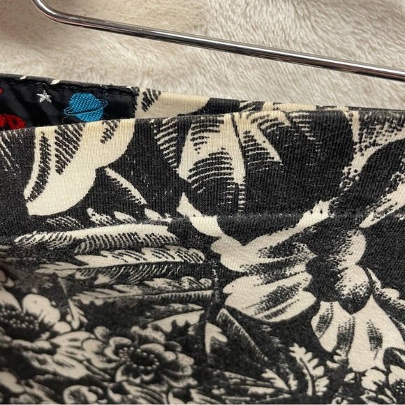 Vintage Tripp NYC floral mini skirt black white grunge 90s women’s medium - Picture 5 of 8